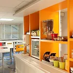 Hotel Premiere Classe Valenciennes Ouest Foret 3*