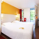 Premiere Classe Valenciennes Ouest Foret Hotel