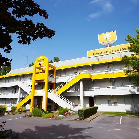 プレミア クラッセ ヴァランシエンヌ ウェスト プティ フォレ 3*