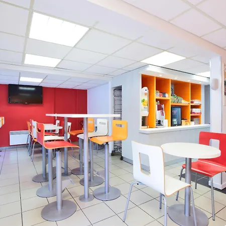 Premiere Classe Valenciennes Ouest Foret Hotel Petite Forêt