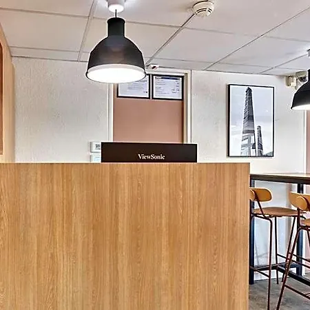 Otel Premiere Classe Valenciennes Ouest Foret Petite Forêt