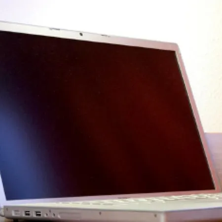 プレミア クラッセ ヴァランシエンヌ ウェスト プティ フォレ ホテル 3*